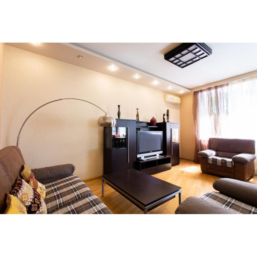 Apartment On Naukova Kharkiv Eksteriør bilde